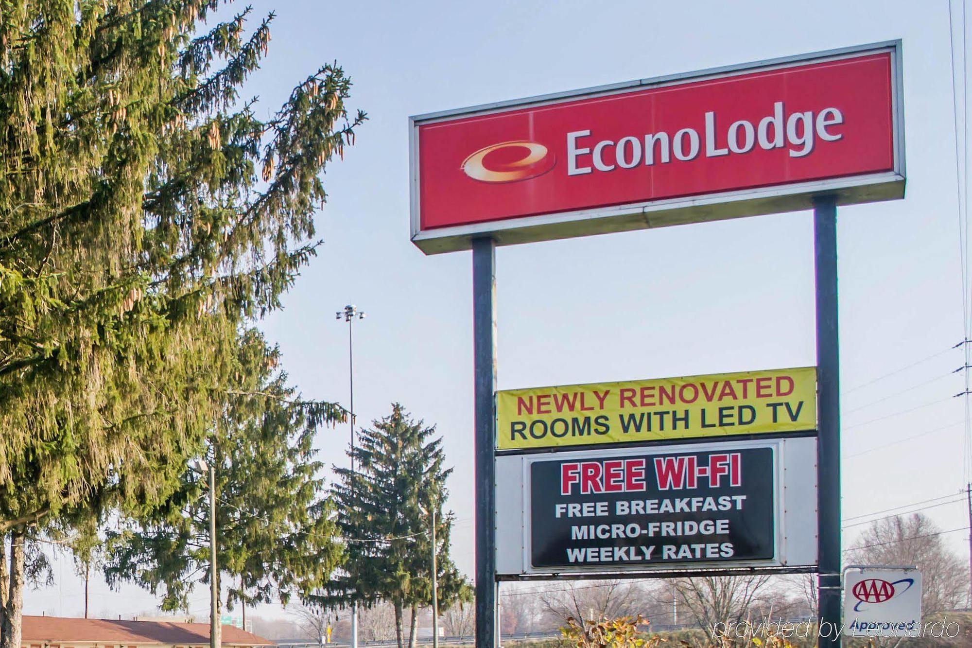 Econo Lodge Newton Falls Exterior photo